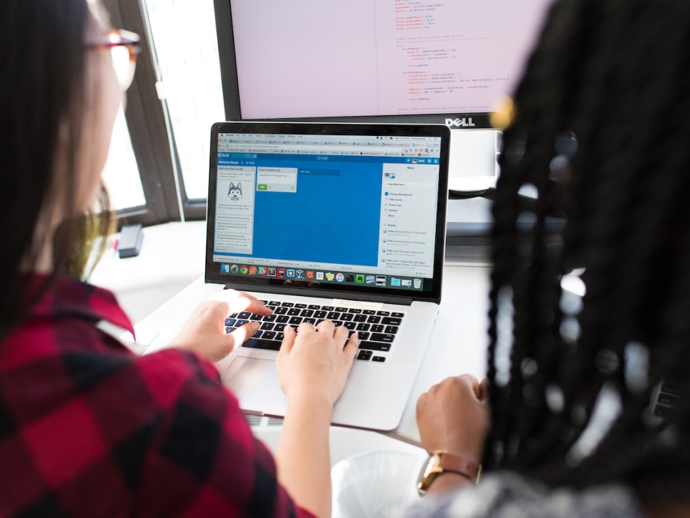 pexels-christina-morillo-1181474