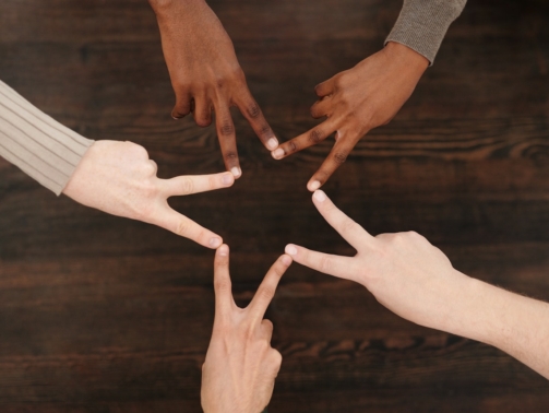 pexels-diva-plavalaguna-6146705