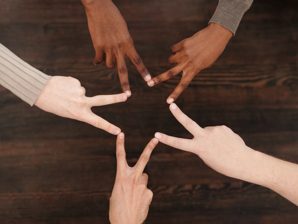 pexels-diva-plavalaguna-6146705